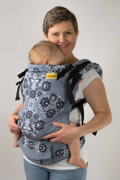 adjustable baby carrier